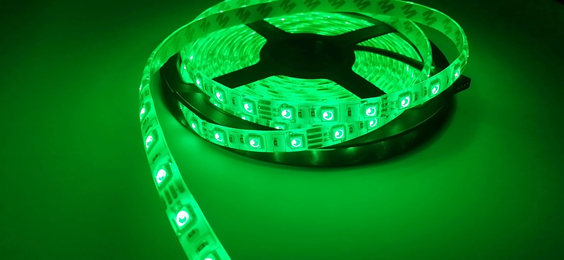 

LED Strips 60LEDs per Meter RGB Color 14.4w/m DC12/24V Flexible Home Kitchen Decoration Lamp With 3 Years Warranties