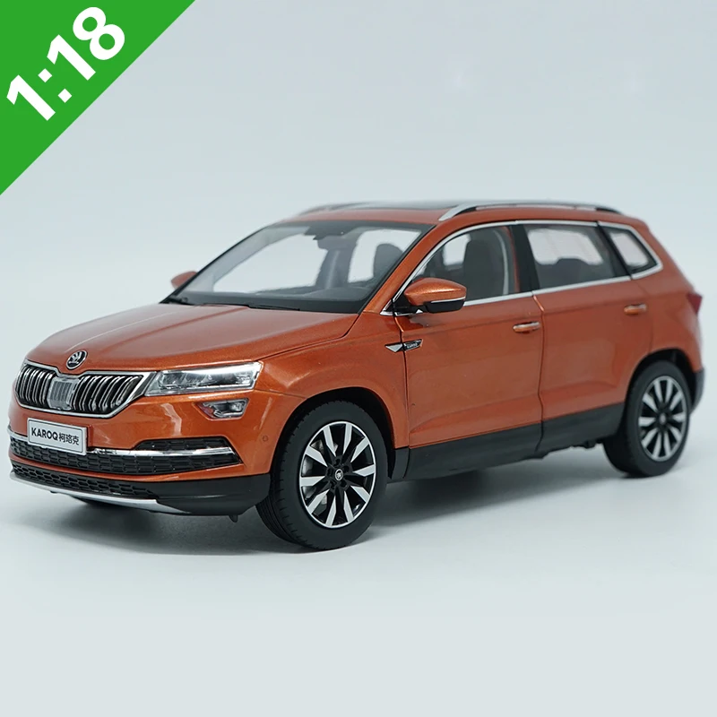 Оригинальная коробка 1:18 высокотщательная модель Skoda KAROQ из сплава автомобиль