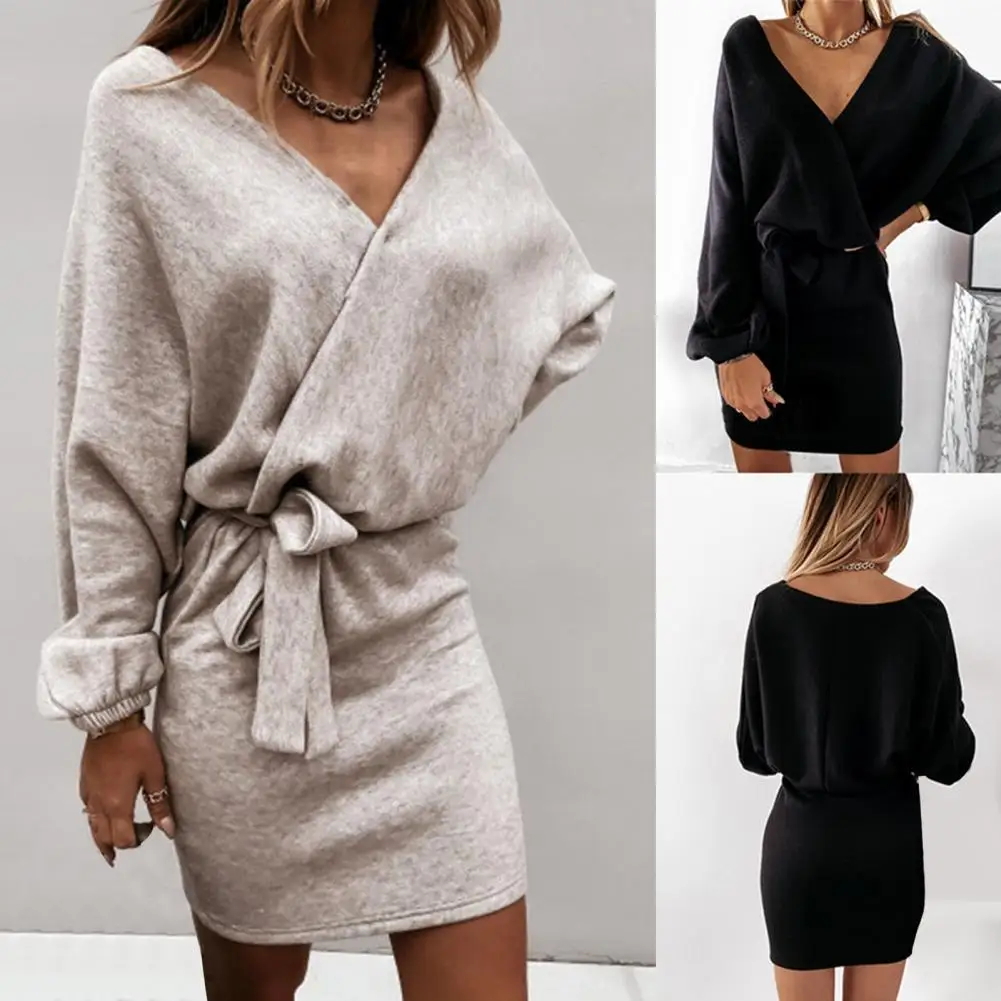 

Women Dress Solid Color V Neck Autumn Winter A-line Mid Waist Dress for Daily Wear
