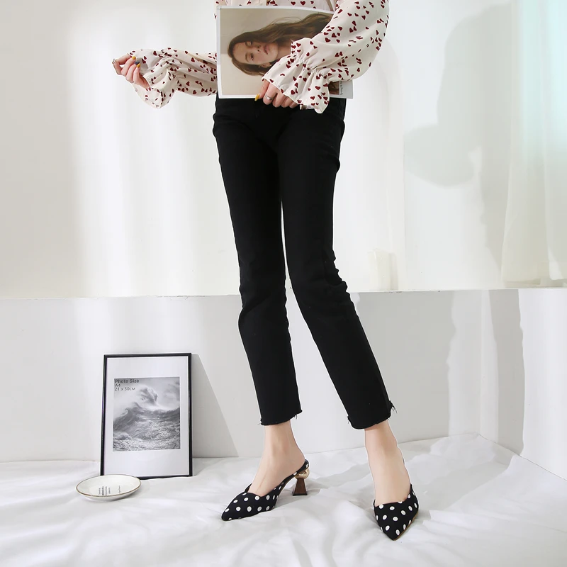 Шикарные женские тапочки в горошек на высоком каблуке Женские туфли без задника