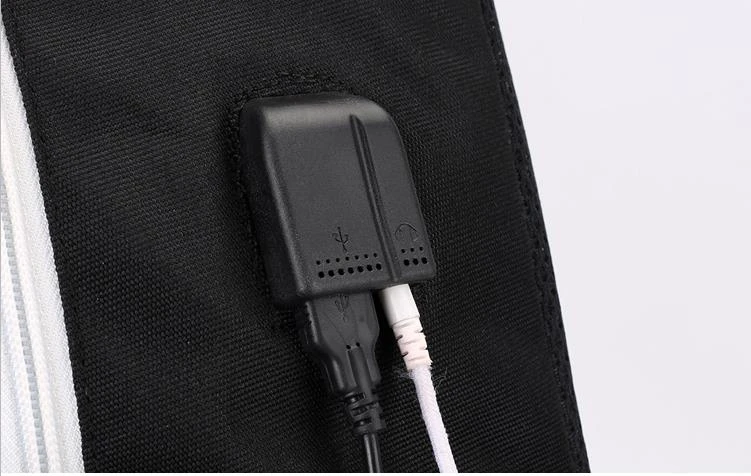 Странные Вещи винят странные Monogatari Usb зарядка Рюкзак на открытом воздухе Туризм оба плеча посылка тренд Студенческая сумка
