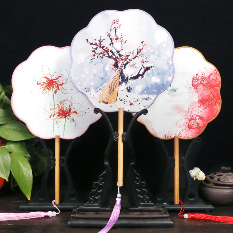 

Flower-Shaped Archaistic Circular Fan Women's Court round Fan Chinese Style Classical Hanfu Long Handle Tassel Retro