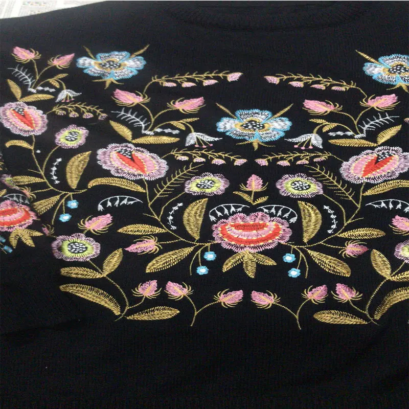 

ZCSMLL Fashion Embroidery Knitted Pullover Long Sleeve Loose Style Round Neck Women Sweater All-match Top 2021 New