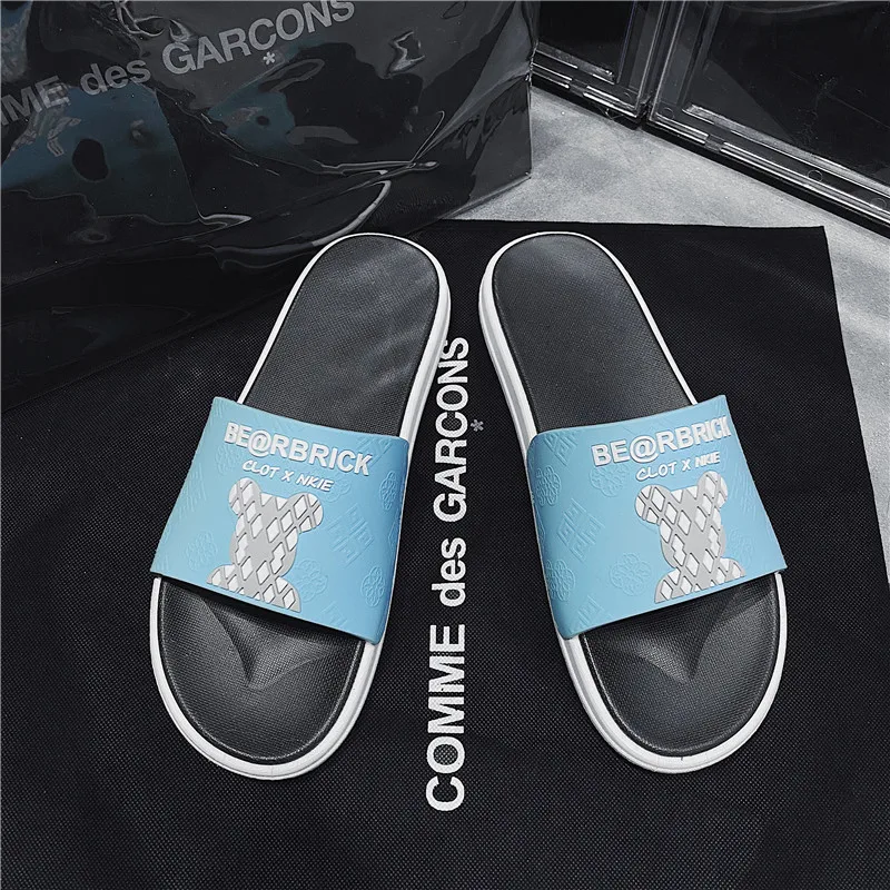 

2021 New Men Women Cartoon Slippers Summer Indoor Cute Bear Beach Flip Flops Bathroom Slippers Non Slip Bathroom Home Slides
