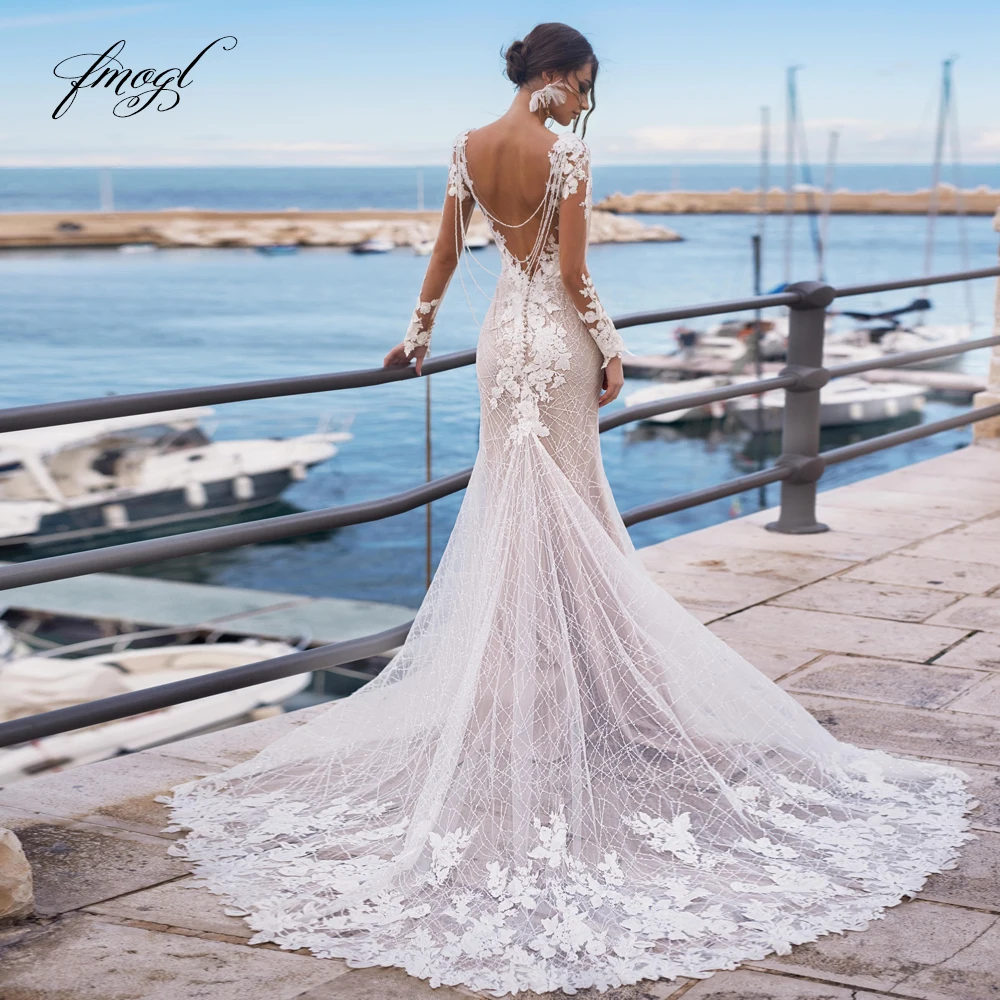 

Fmogl Sexy Backless Long Sleeve Lace Mermaid Wedding Dresses Luxury Scoop Appliques Pearls Court Train Trumpet Bride Gowns