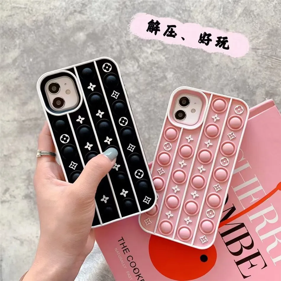 

Push It Relieve Stress Fidget Toy Bubble Phone Case for iphone 11 12 Pro Max Mini Footprint Silicone Capa