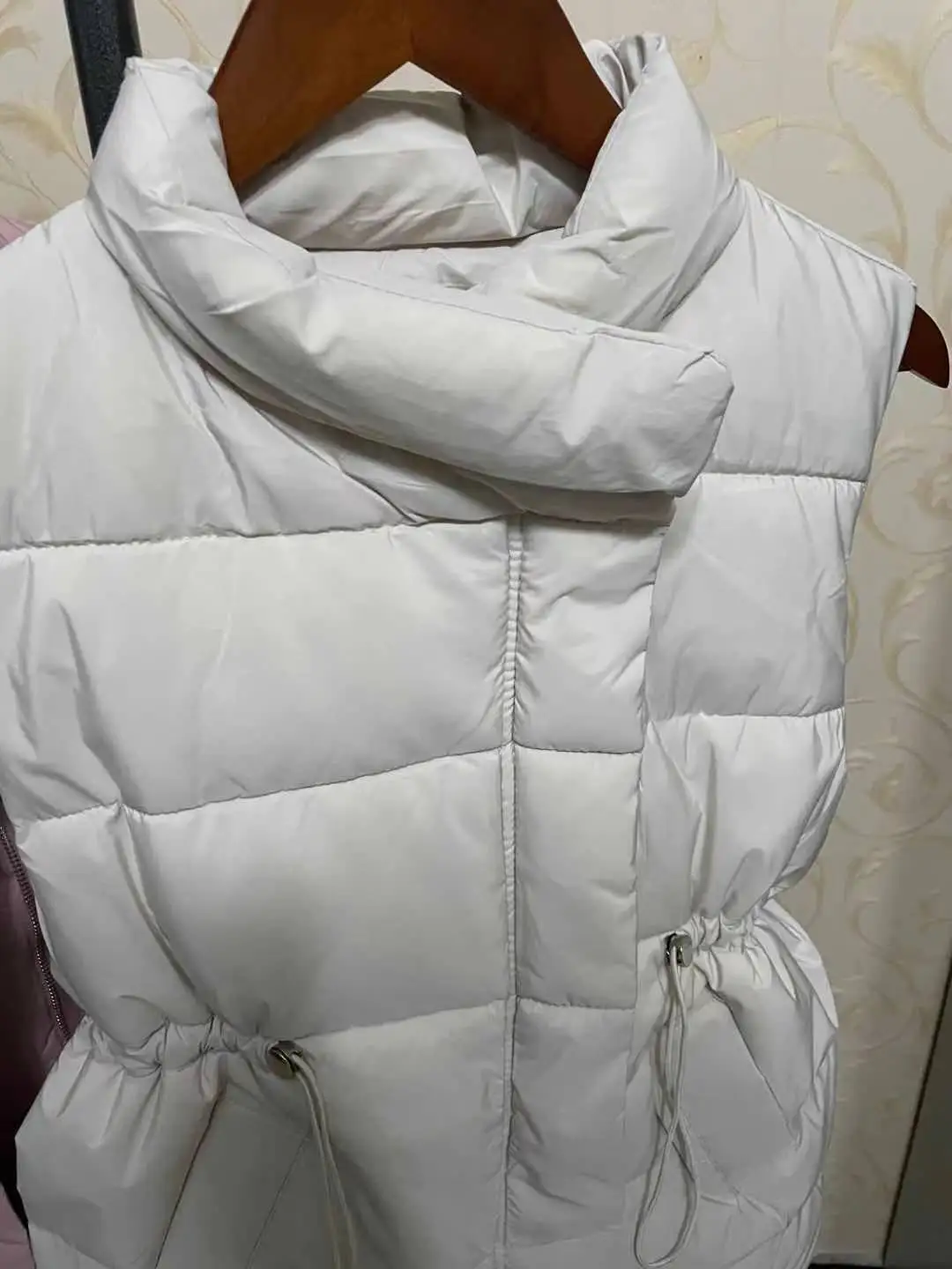 

WenQing Lightweight 2021 New Arrival Padded Vest Zip Hooded Trousers Women Winter Warm 3pcs Sweatpants Suit Solid Color S-XL