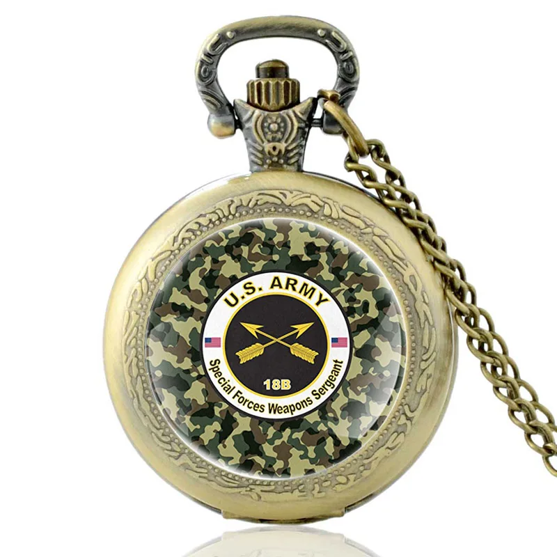 

Classic U.S.ARMY Special Forces Weapons Sergeant Vintage Quartz Pocket Watch Men Women Glass Dome Pendant Necklace Hours Clock