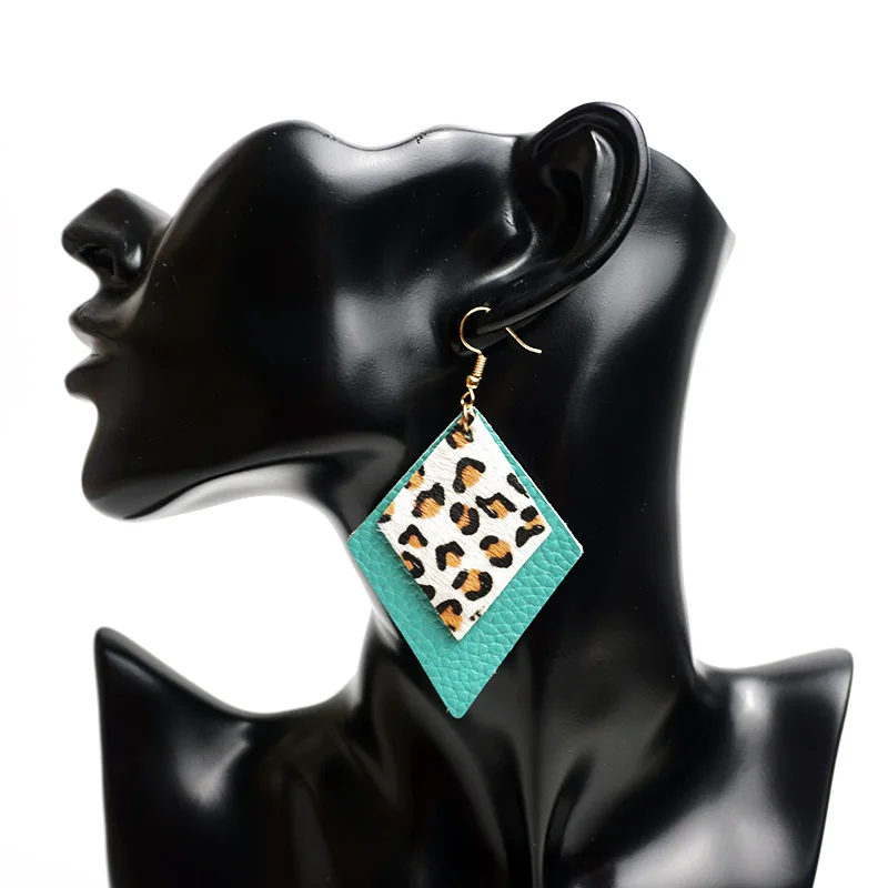 Серьги-подвески женские кожаные геометрической формы с перьями | Украшения и