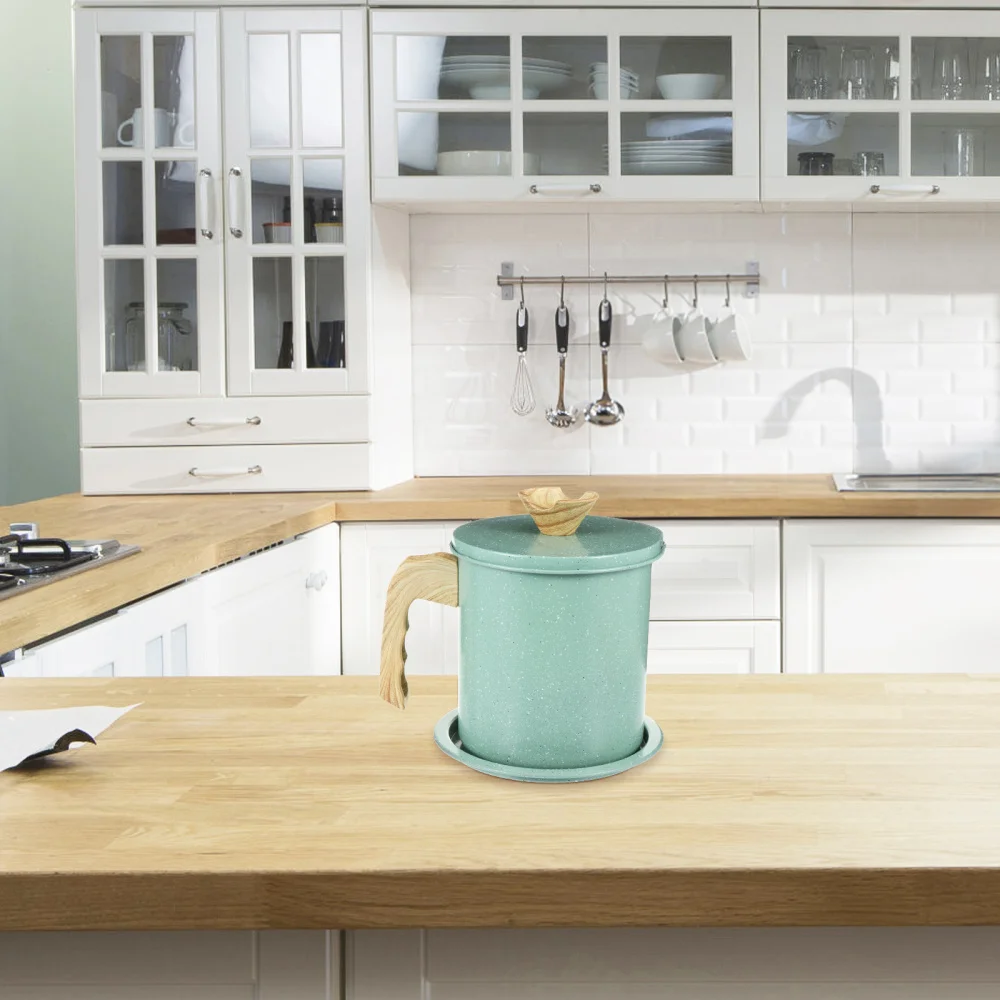 

1 Pc Stainless Oil Pot with Handle for Home Kitchen Restaurant Shop (1.4L)