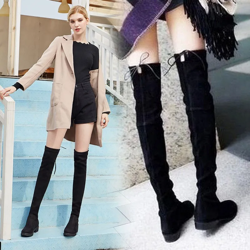 Женские сапоги выше колена привлекательные облегающие на высоком каблуке со