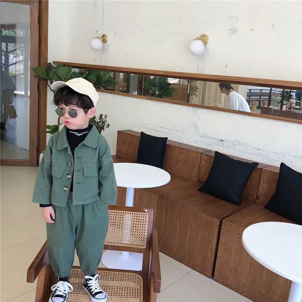 Модные комплекты одежды в Корейском стиле для мальчиков и девочек однотонная