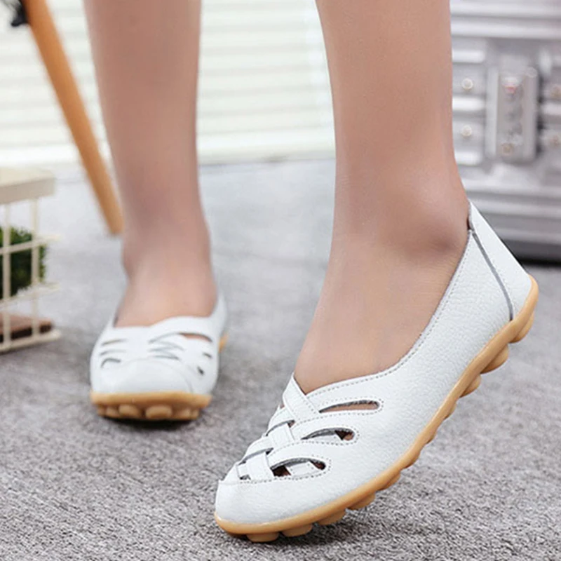 

2021 Spring and Summer Breathable Hollow Flat-bottomed Tendon Women's Shoes Large Size Bird's Nest Shoes Hole Women's Shoes