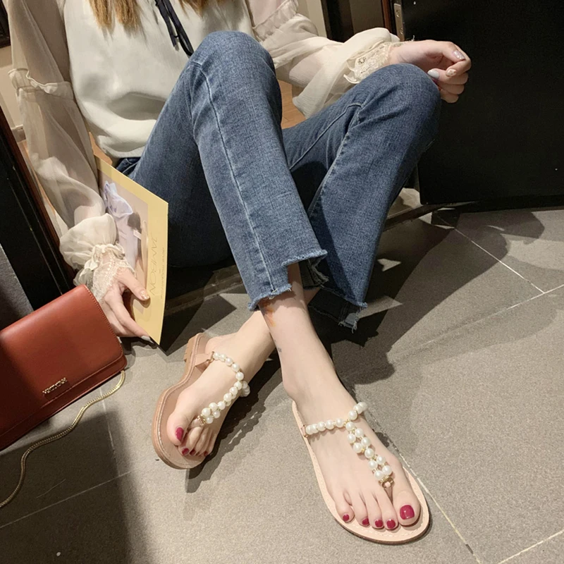 

Shoes Rubber Flip Flops Woman's Slippers Slides Fashion Low String Bead Big Size Hawaiian 2021 Luxury Summer Flat Rome Scandals