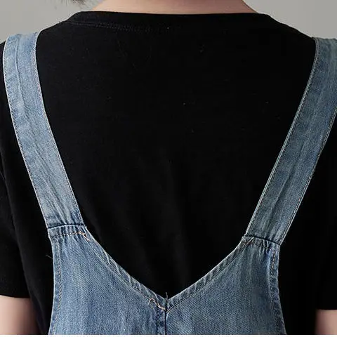 

Age reducing holed jeans Bib pants women's summer 2021 new large fat mm cover meat show thin Harlan Siamese pants