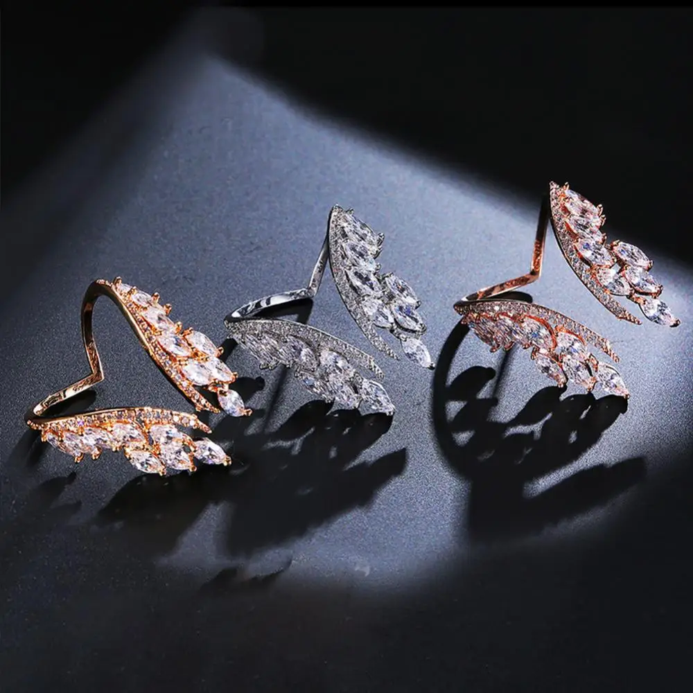 

Fashion Women Cubic Zirconia Inlaid Open Finger Ring Adjustable Jewelry Gift