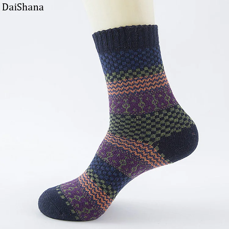 DaiShana/1 пара, повседневные мужские мягкие толстые теплые носки, новые зимние мужские носки, ретро стиль, дышащие рождественские носки, цветные носки, подарок