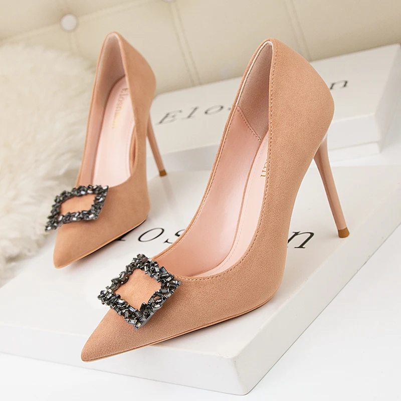 Модные женские туфли лодочки Новинка 2021 года Прозрачные прозрачные на высоком