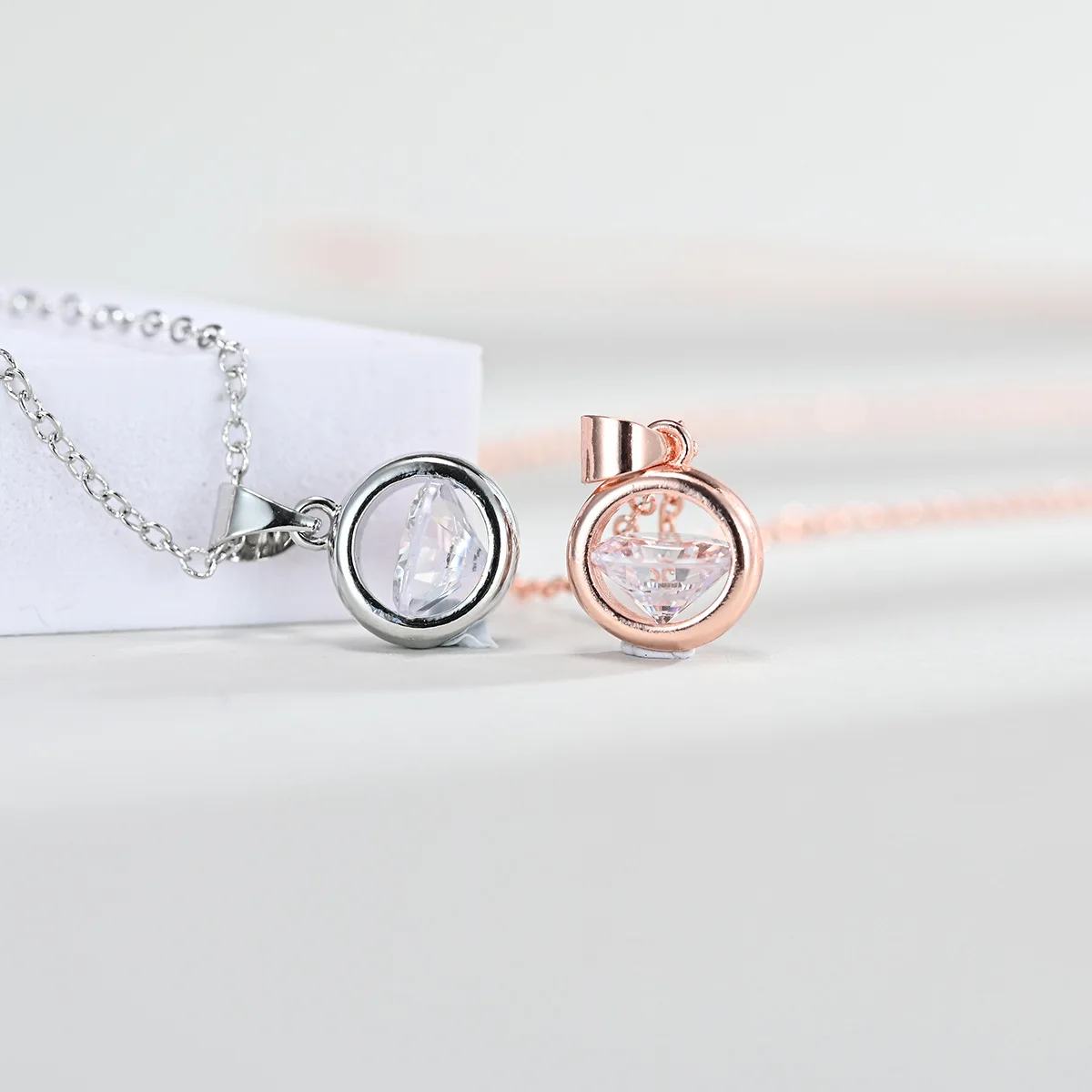 Женское Ожерелье с кулоном ZHOUYANG простая цепочка в Корейском стиле кристаллами