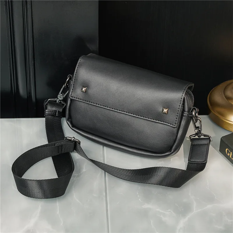

Fashion Square Bag Men PU Leather Shoulder Bag Men Messenger Bag Retro Rivet Crossbody Shoulder Bag Small Satchel Male 2021 New