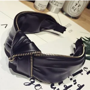 Из искусственной кожи черного цвета, лента для волос с застежкой-молнией, декорированные цепочкой для женщин аксессуары для волос Одежда высшего качества повязка на голову широкая повязка на голову взрослый ободок