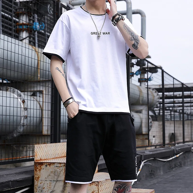 

Summer new men's short sleeve T-shirt casual shorts fashion trend loose and breathable two piece suit men's wear