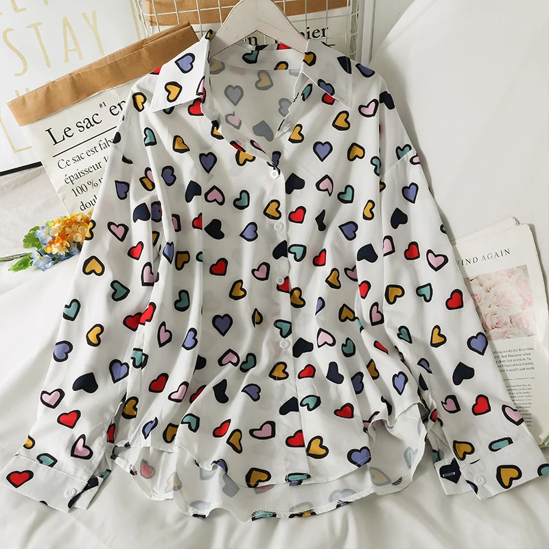 

Autumn Colorful Heart Printed Loose Vintage Casual Long Sleeve Shirts Tops Women Harajuku Lapel Single Breasted Blouse Female