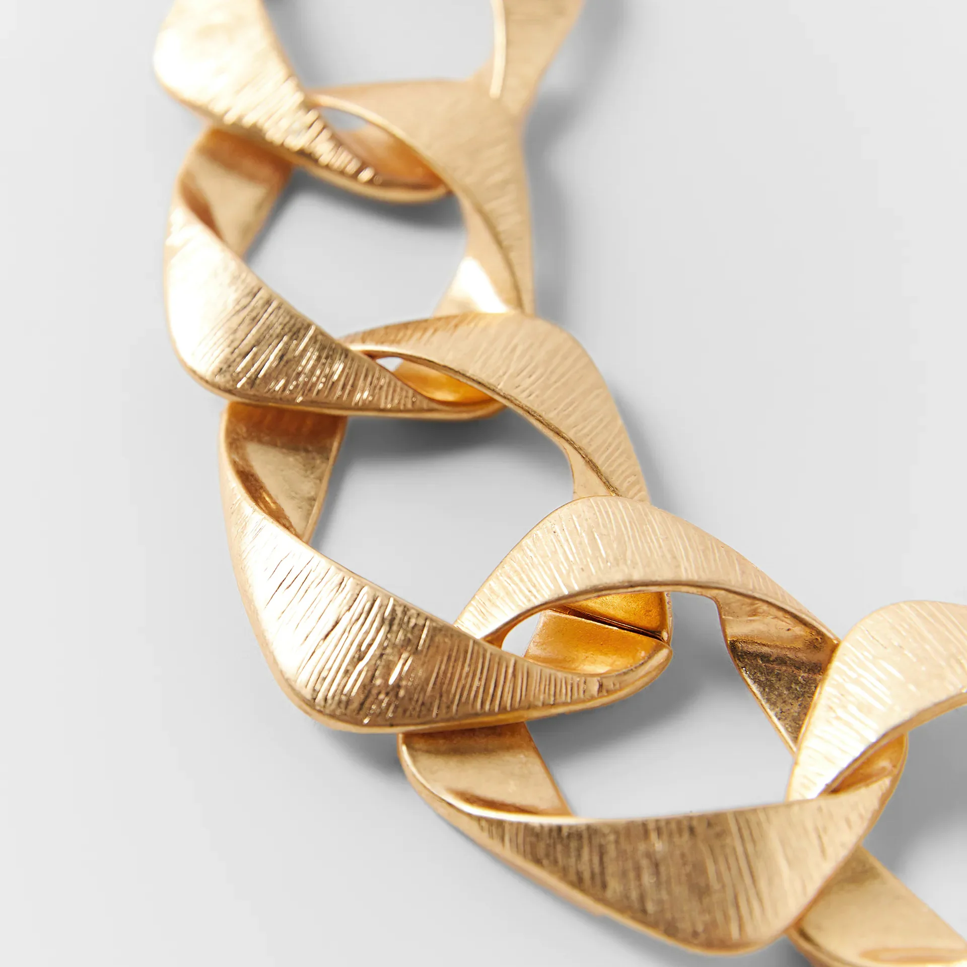 

Best Lady 2021 ZA Metal Wide Link Necklace for Women Retro Gold Color Chains Necklace Accessories Jewelry Party Show Wholesale