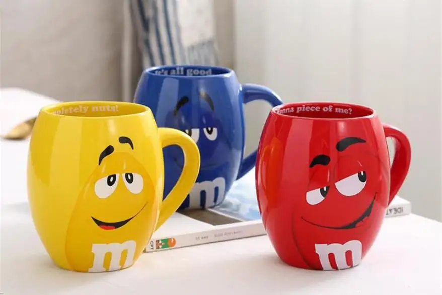 M& m бобы кофейные кружки чашки для чая и Кружки Мультфильм милый знак экспрессии большой емкости керамическая чашка Рождественский подарок