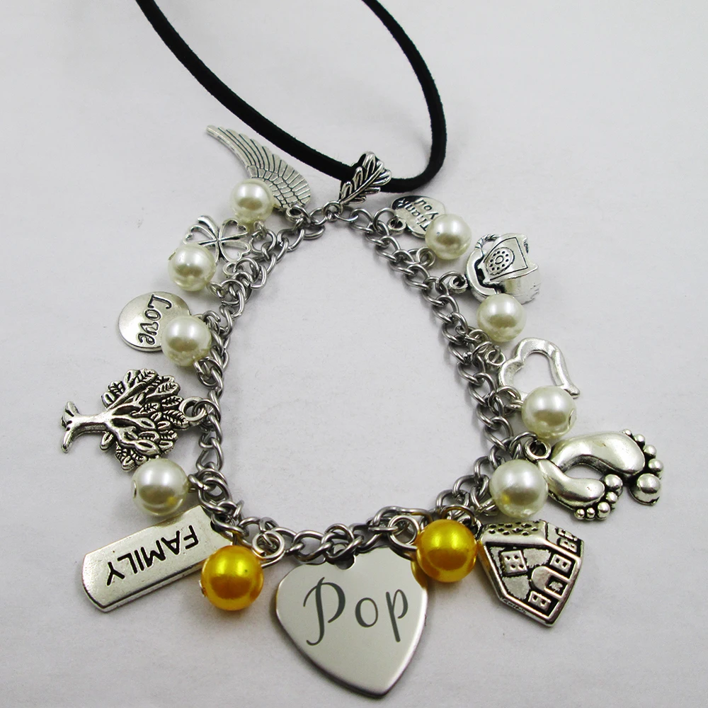 

pop family theme home love leather stainless steel chain rearview mirror christmas tree decoration Bag ornaments