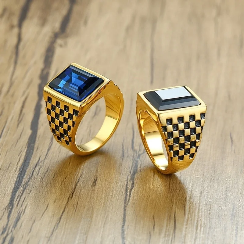 

Vintage Gold Bottom Mesh Carved Square Double Titanium Steel Crystal Sapphire Men's Ring Party Birthday Gift Accessories