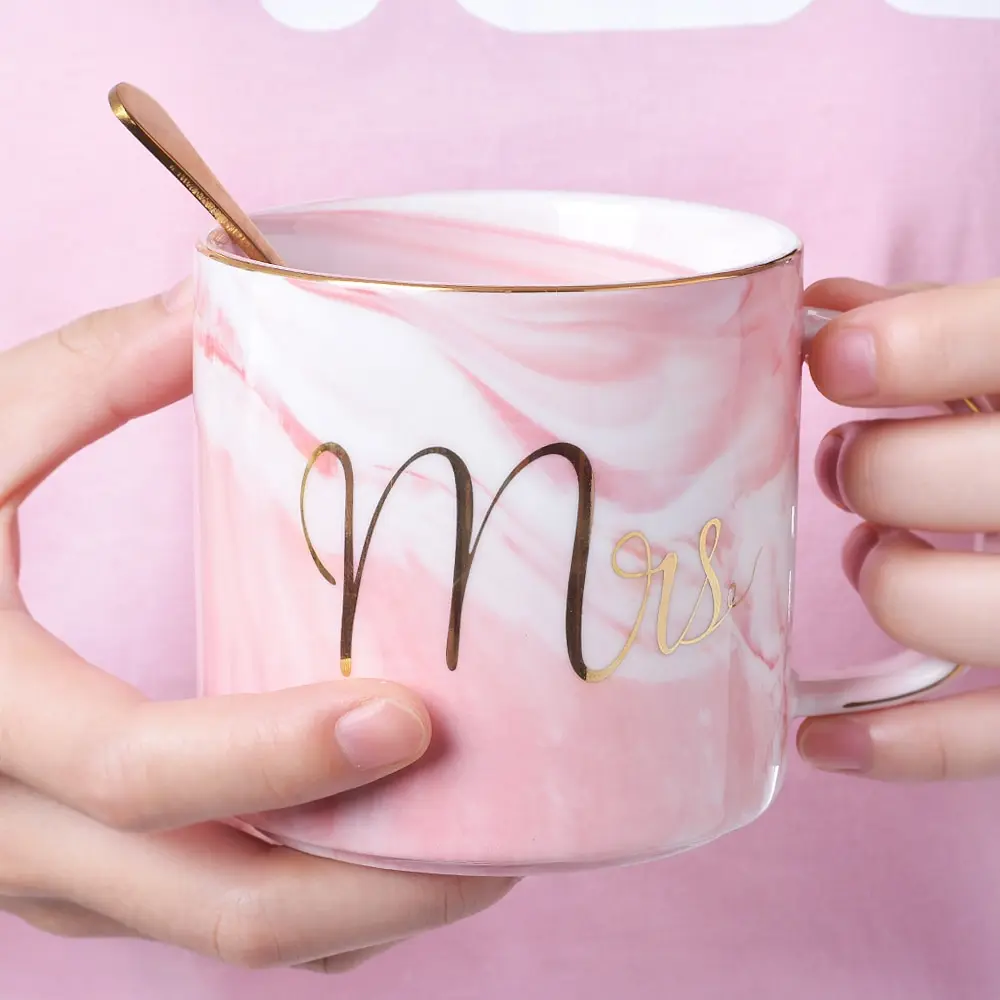 HOT 2PCS Handpainted Gold Monogram Natural Marble Porcelain Coffee Mug Mr And Mrs Tea Milk Cups Mugs Creative Wedding Gift | Дом и сад