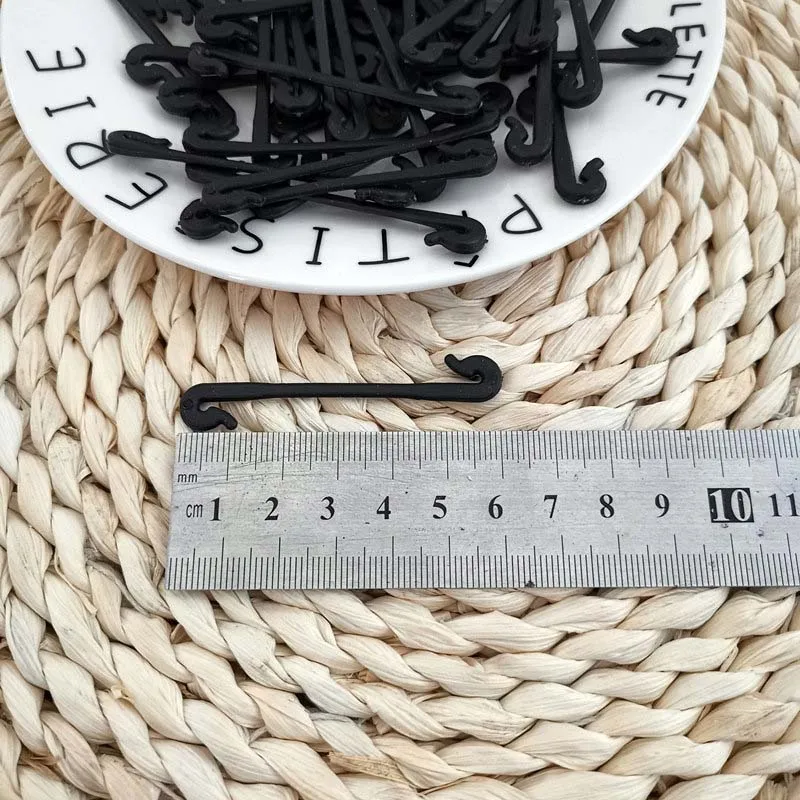

50pcs Vines Tied Buckles Fixed Strapping Clips Fastener Lashing Hook for Tomato Veggie Greenhouse Vegetables Garden Ornament
