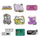 Эмалированная брошь с квадратными буквами, ленточная брошь с изображением газеты, жука, батарея, электронный регулятор скорости, ночью, булавка для лацкана, inachis io, цветок, индивидуальный значок