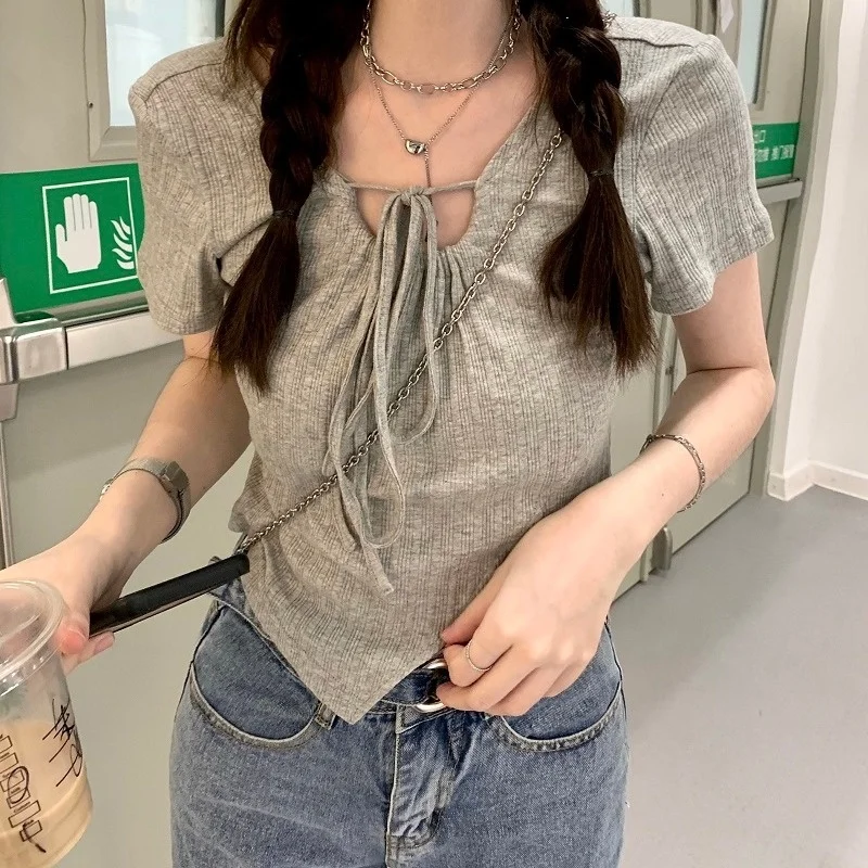 

Grey Chic Short Sleeve T-shirt Women's Summer 2021 New Net Red Design Sense of Minority Spice Girl High Waist Short Top