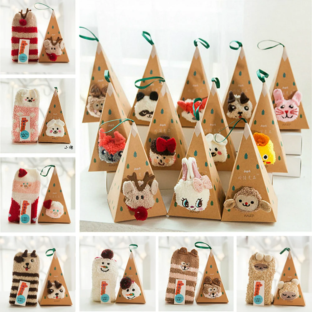 Носки женские зимние с оленями пушистые коралловые коробкой |