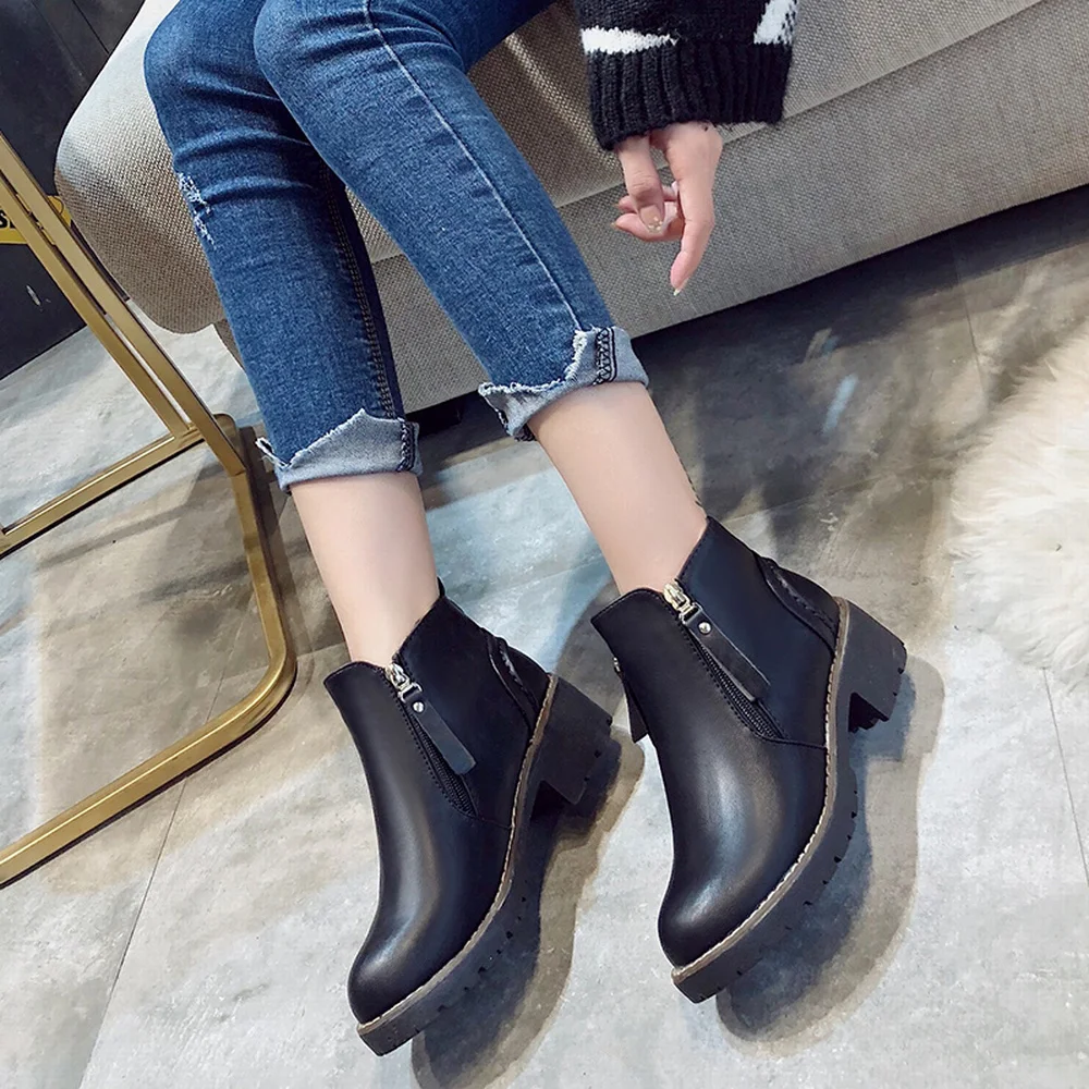 Женские ботинки-мартинсы на толстой подошве теплые ботинки с круглым носком в