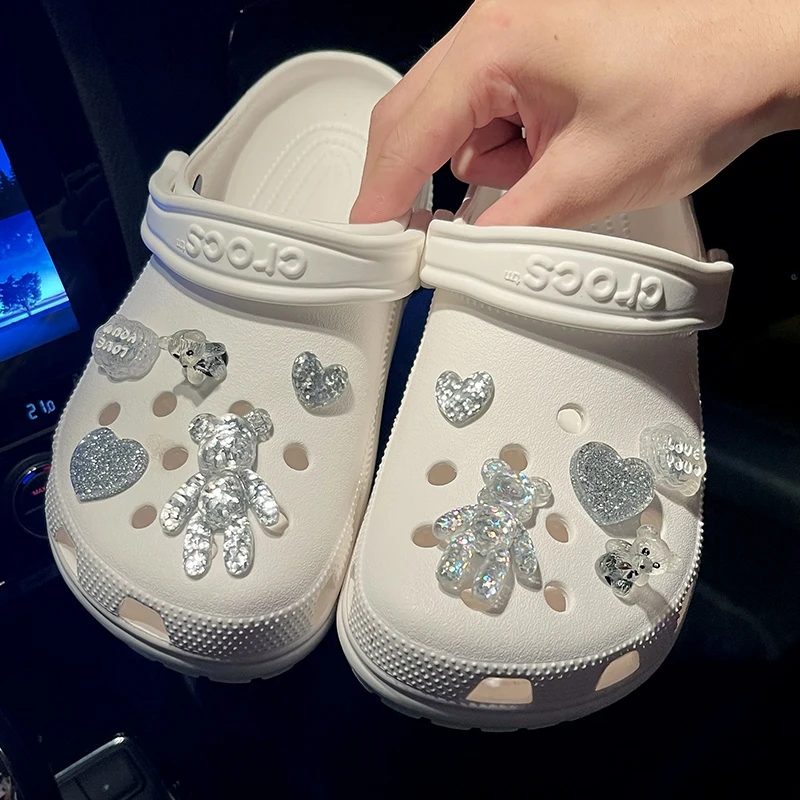 

Симпатичные Мультяшные хрустальные подвески в виде медведя для Crocs DIY модные трендовые аксессуары Croc Роскошные качественные застежки для о...