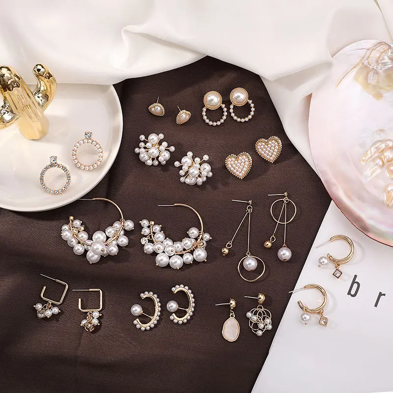 

Wholesale White Petals Korean Long Tassel Pearl Earrings Flower Earrings Trendy Collection Earrings Women Butterfly Earrings