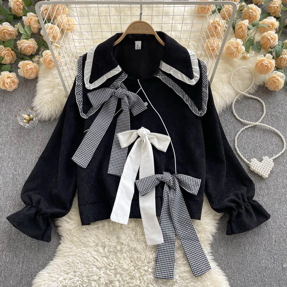 

VANOVICH Black Peter Pan Collar Top Women 2022 Autumn and Winter New Corduroy Bow Patchwork Flare Sleeve Sweet Casual Sweatshirt