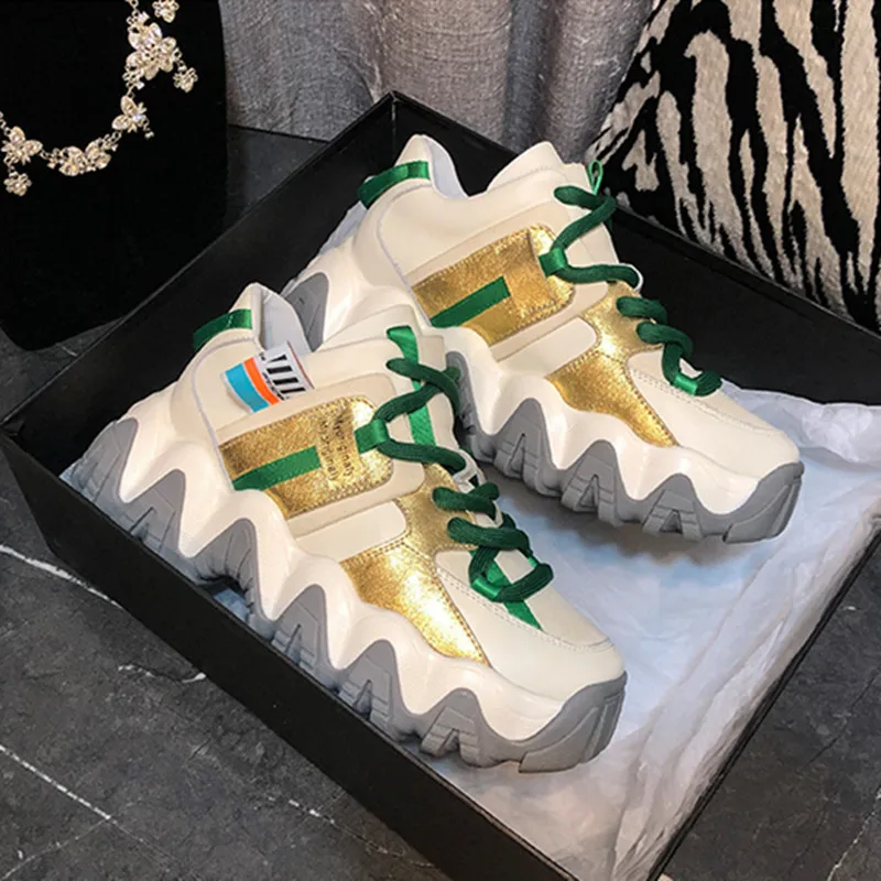 Женские кроссовки из натуральной кожи на платформе со шнуровкой|Обувь без