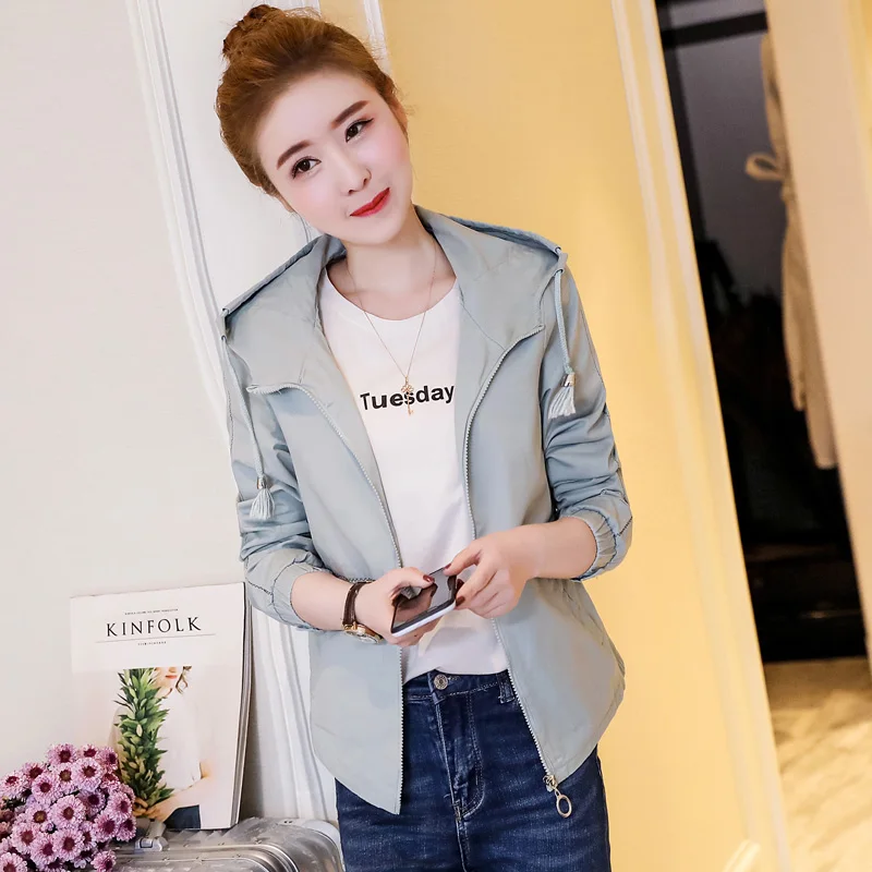 Короткое осеннее платье с короткой курткой новинка 2018 для ремонта учеников