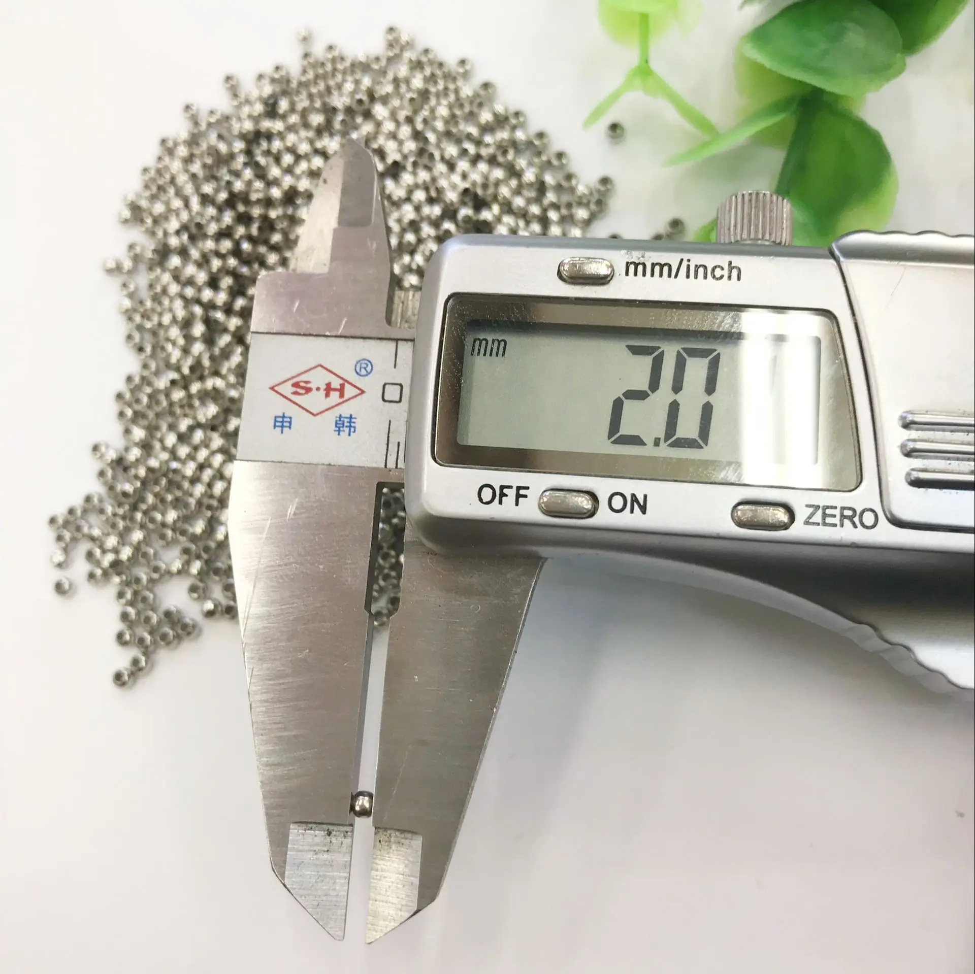 Металлические медные рыболовные бусины HYBOLAN круглые золотые/серебряные 2/2 4/3/4/5/6