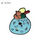 Брошь на рюкзак с эмалью принц и его лиса