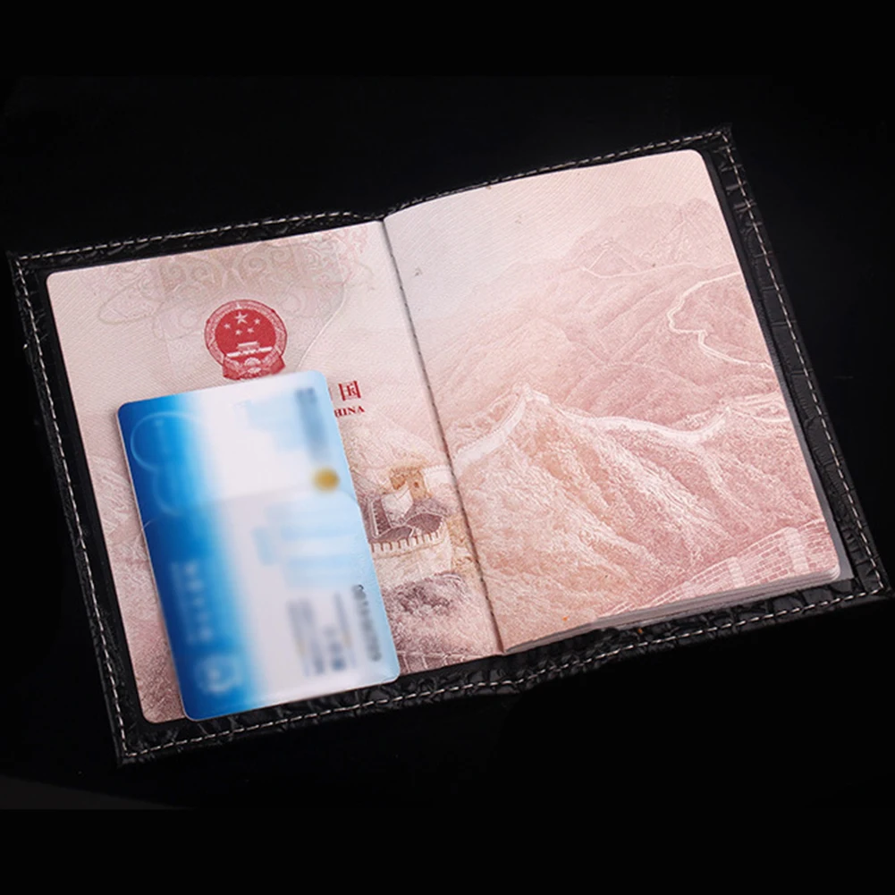 

Card Holder Men Women Multiple Colour Passport Holder Protector Wallet Business Card Leather Elegant Business Passport Cover