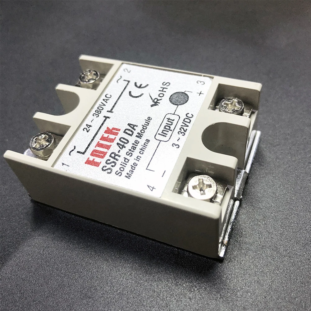 

SSR-40DA SSR-25DA SSR-60DA Control AC SSR White Shell Single Phase Solid State Relay 3-32V Input DC 24-380V