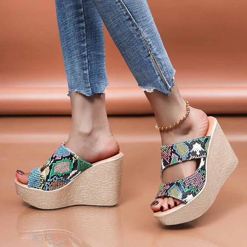 

New Fashionable Summer Slides Light Women's Wedge Elegant Snake Pattern Platform High Heel Comfortable Sandals Large Size
