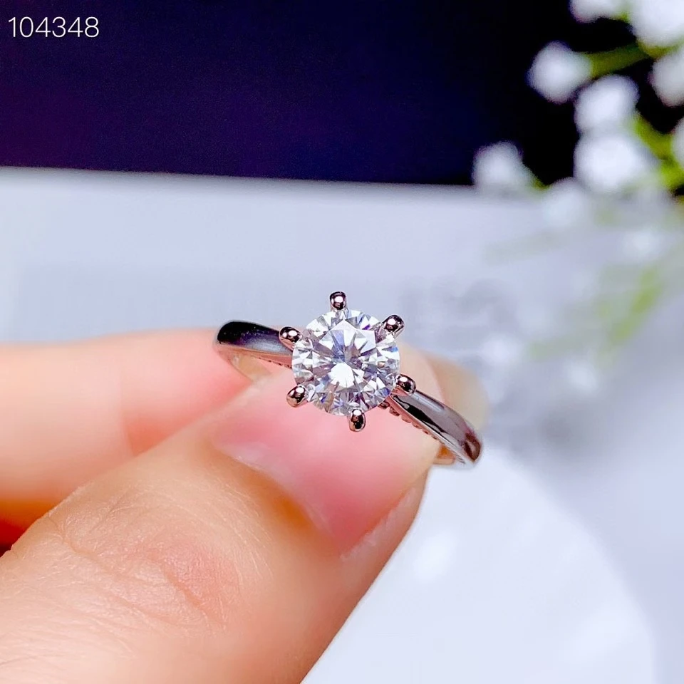 Мужское кольцо с муассанитом серебро 925 пробы 1 карат