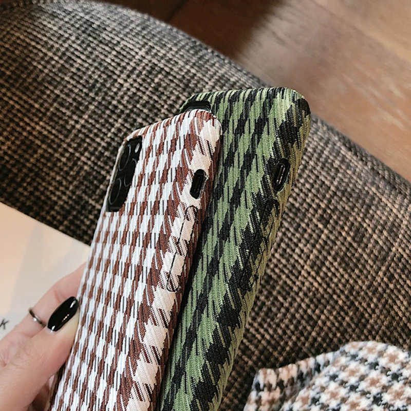 Retro Grid Warm Fuzzy Phone Cases For iPhone 11 Pro Max XS X XR 7 8 Plus Case Fashion Plaid Fabric Lattice Pattern Cloth Cover | Мобильные