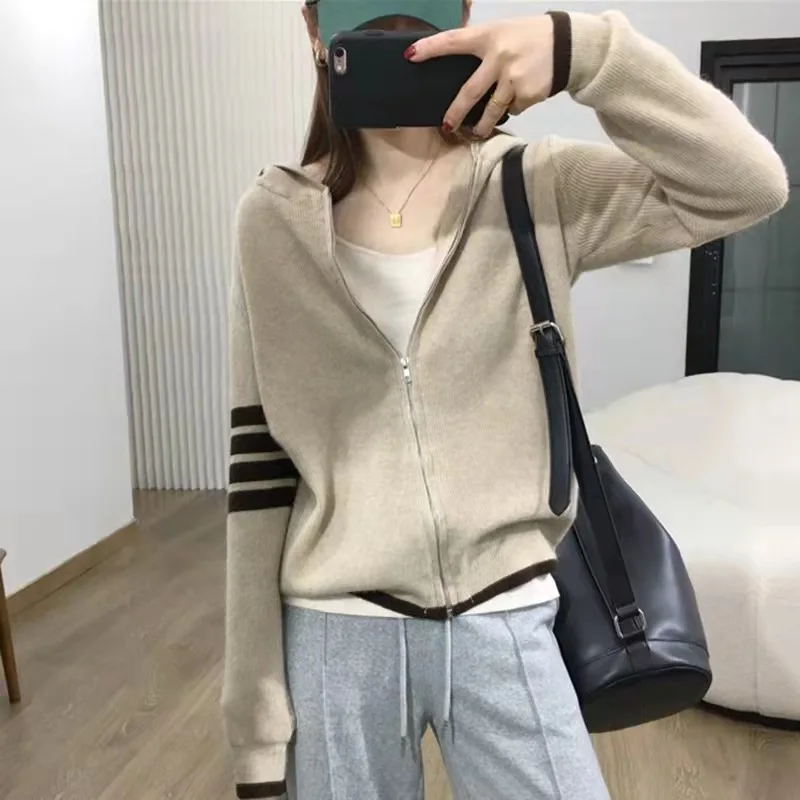 

Korean Fashion Women Knitted Hooded Zipper Coat Casual Striped Printing Sweater Female Students Autumn Long Sleeve Streetwear